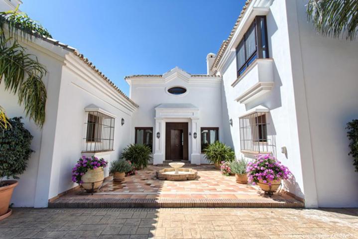 Magnifique villa à Benahavis, Malaga, Costa del Sol, Espagne