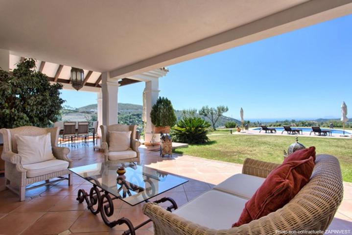 Magnifique villa à Benahavis, Malaga, Costa del Sol, Espagne