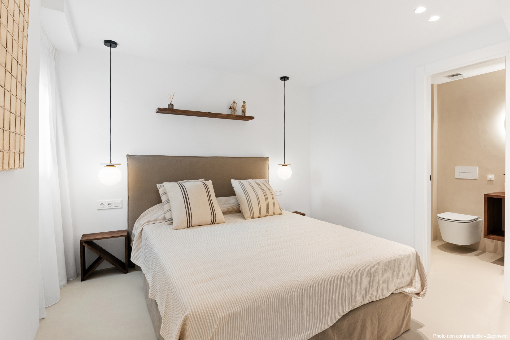 Bien Unique ! Penthouse duplex dans le Port de la Duquesa - Costa del Sol, Espagne