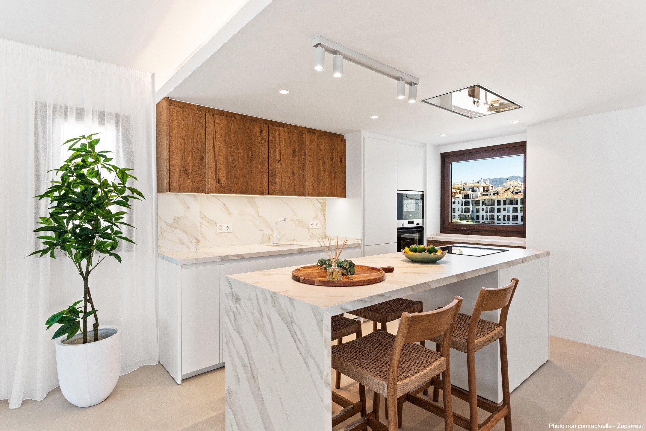 Bien Unique ! Penthouse duplex dans le Port de la Duquesa - Costa del Sol, Espagne