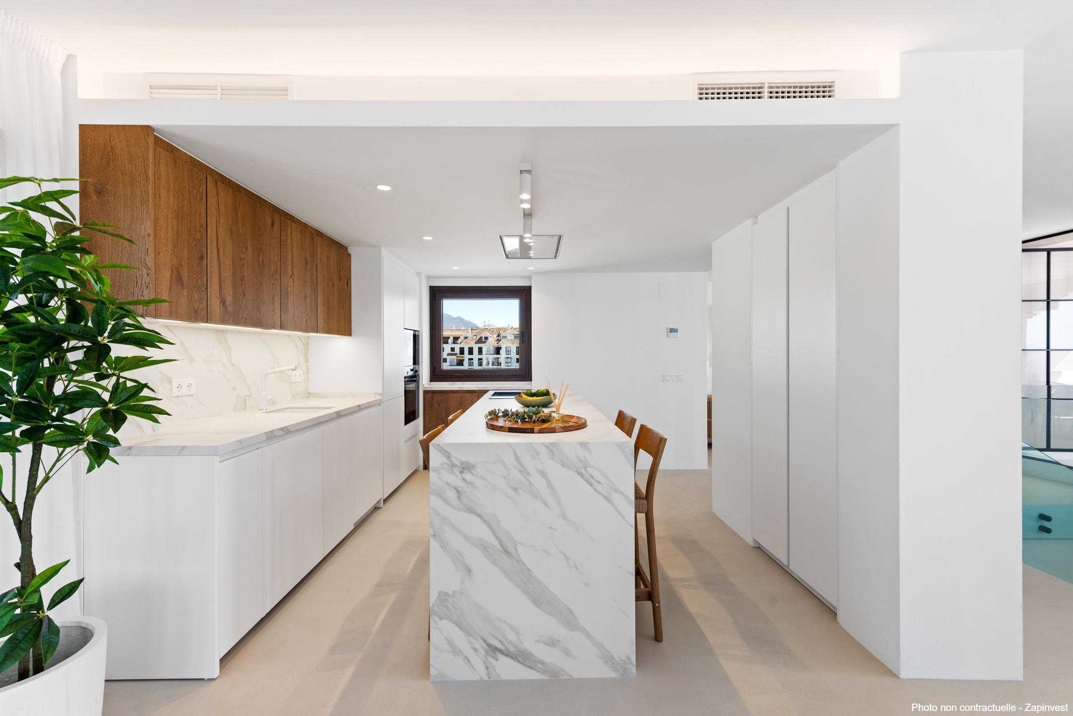 Bien Unique ! Penthouse duplex dans le Port de la Duquesa - Costa del Sol, Espagne