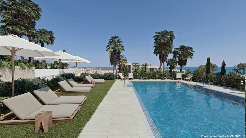 Magnifique penthouse à Estepona dans une zone en plein développement offrant de magnifiques vues sur la ville et la mer., Espagne