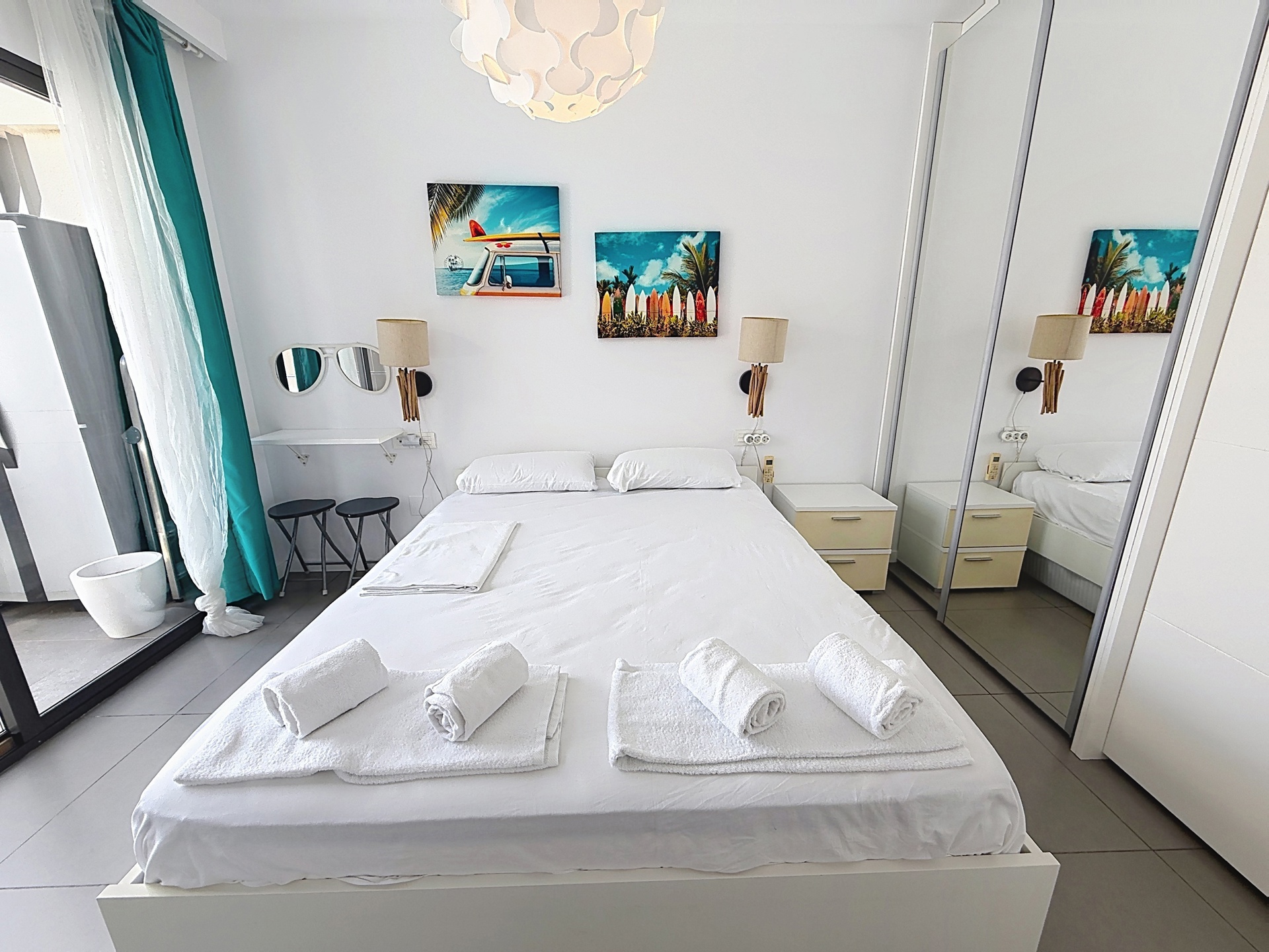 Revente appartement avec solarium, piscine commune à 250 m de la plage., Espagne